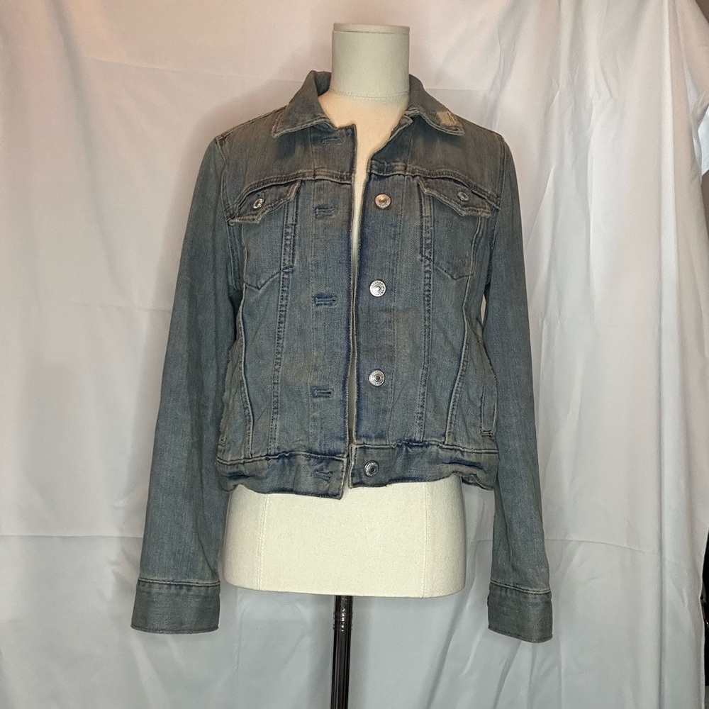 Gap cropped denim jacket